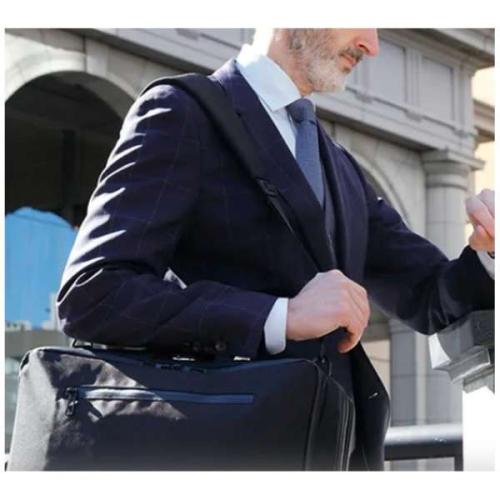 ＜EVOON＞3WAYマルチビジネスリュック　（エボーン）