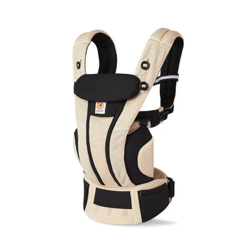 ＜Ergobaby＞EBC OMNI Breeze