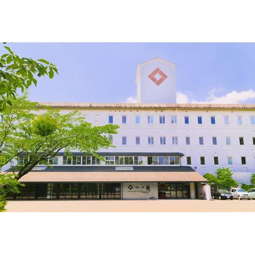 ＜一ノ蔵＞四段仕込特別純米