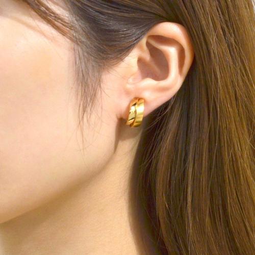 ＜グロッセ＞トレゾア インフィニートメタルイヤリング ゴールド