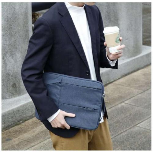 ＜EVOON＞パソコンケース13インチ　（エボーン）