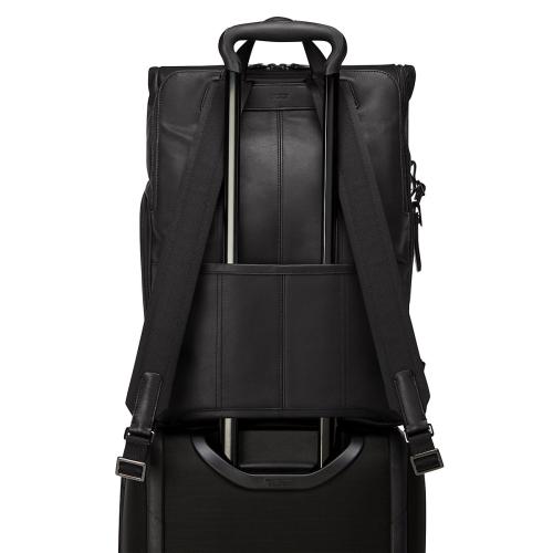 ＜TUMI＞HARRISON 「オズボーン」ロール・トップ・バックパック