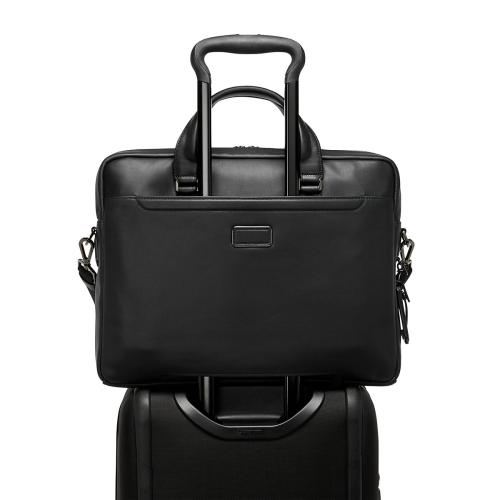 ＜TUMI＞HARRISON 「アヴォンデール」トップ・ジップ・ブリーフ