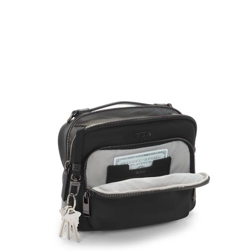 ＜TUMI＞VOYAGEUR 「テガン」クロスボディ