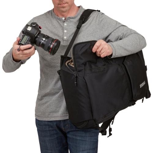 ＜THULE＞コンバート DSLR バックパック 32L