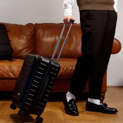 ＜EVOON＞拡張機能付きスーツケース　（エボーン）