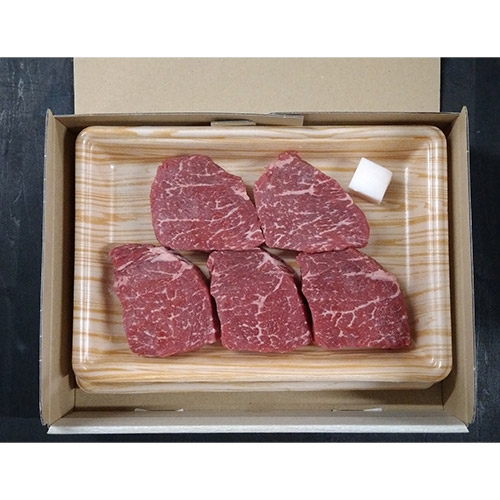 ＜肉の上杉＞【大容量】国産黒毛和牛赤身ステーキ