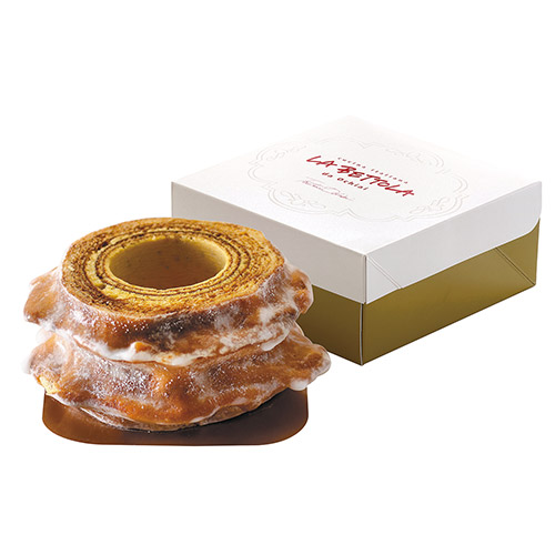 ＜ラ・ベットラ・ダ・オチアイ＞バウムクーヘン２山（オレンジピール入り）