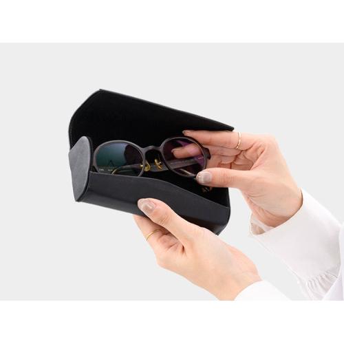 ＜ミラグロ＞キップレザー・ダブルステッチ眼鏡ケース