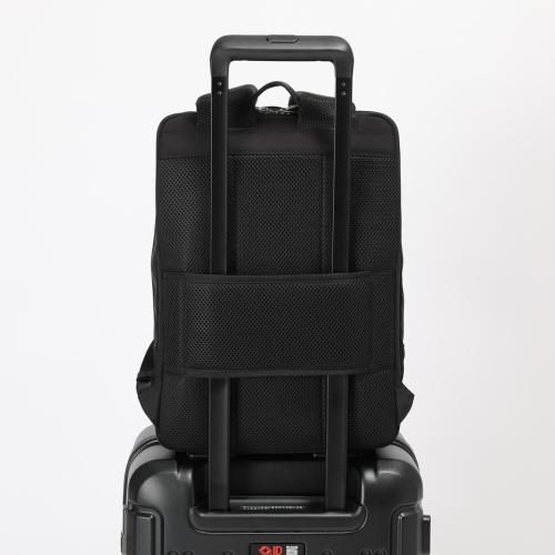 ＜BERMAS＞DULITE FLEX 2層リュック39ｃEX5ｃ No.60658