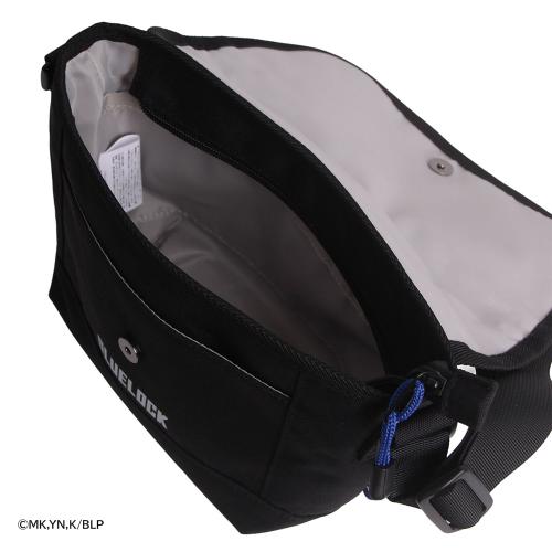 ＜ブルーロック＞フラップショルダー BLR04