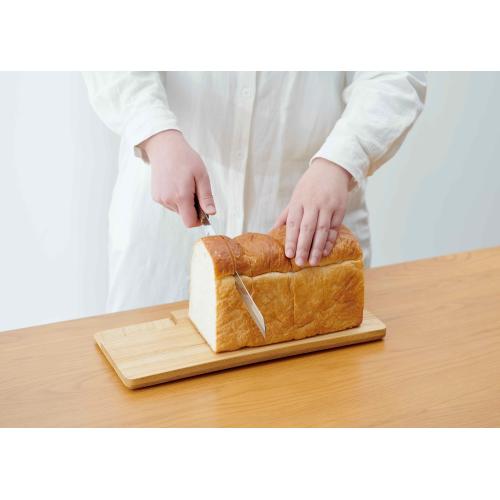 ＜オスマック＞KIRISAI　桐のカッティングプレート　角