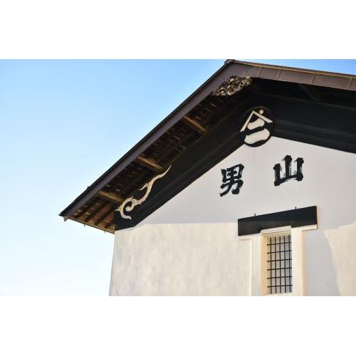 ＜八戸酒造株式会社＞陸奥八仙　特別純米（720ml）