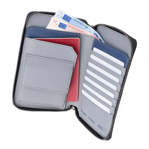 ＜Begin×SONNE×ANA＞トラベルウォレット