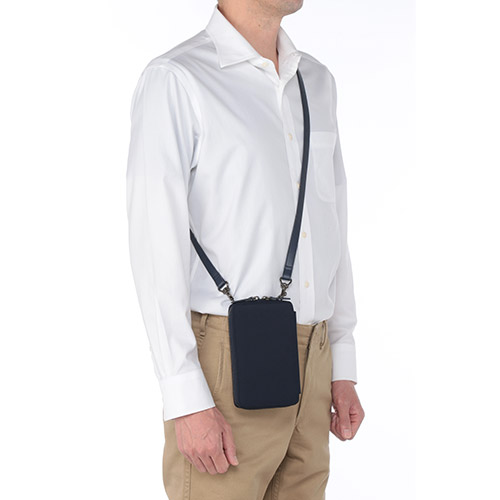 ＜Begin×SONNE×ANA＞トラベルウォレット