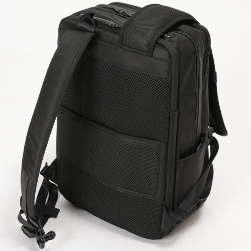 ＜BERMAS＞CITYSCAPE　デイパックM　No.60690