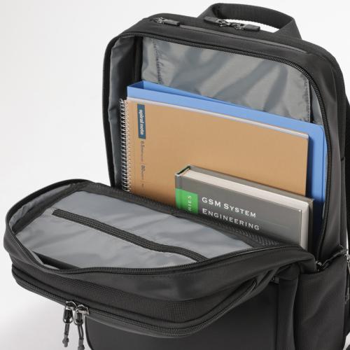 ＜BERMAS＞CITYSCAPE　デイパックM　No.60690