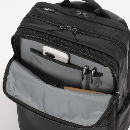 ＜BERMAS＞CITYSCAPE　デイパックL　No.60691