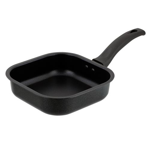 ＜LIV PLUS＞四角すぎる！フライパン IH18cm