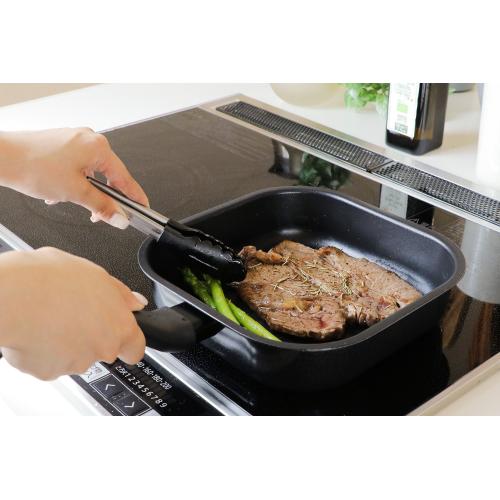 ＜LIV PLUS＞四角すぎる！フライパン IH20cm