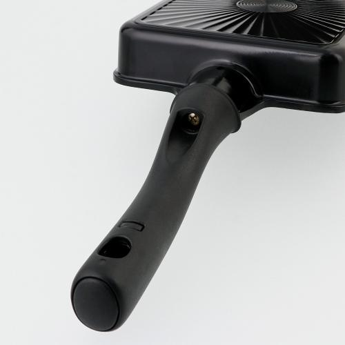 ＜LIV PLUS＞軽すぎる！エッグパン ガス火 13×18cm