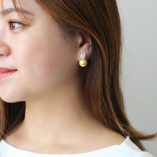 ＜アビステ＞ガラスパール×キュービックジルコニアデザインイヤリング