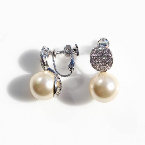 ＜アビステ＞パールデザインイヤリング