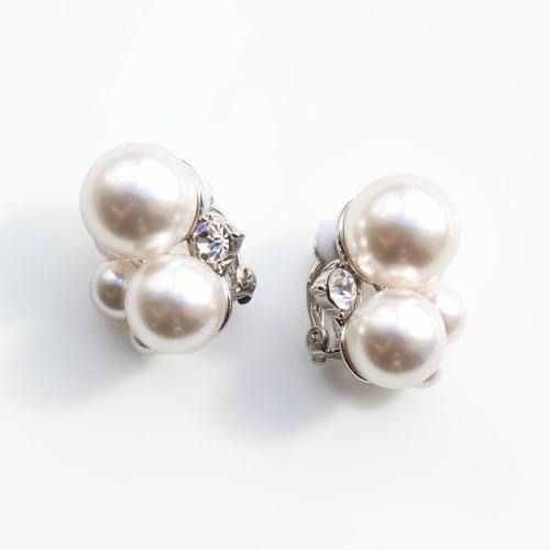 ＜アビステ＞パールデザインイヤリング