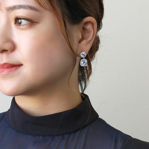 ＜アビステ＞クリスタルガラスピアス