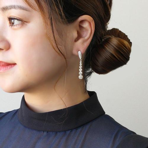 ＜アビステ＞クリスタルガラスロングピアス