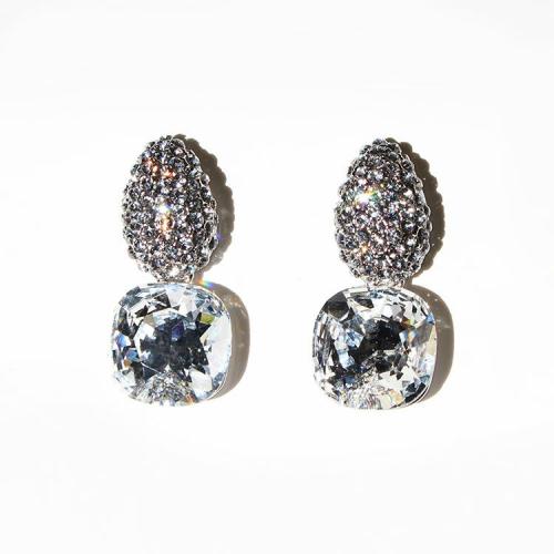 ＜アビステ＞クリスタルガラスピアス