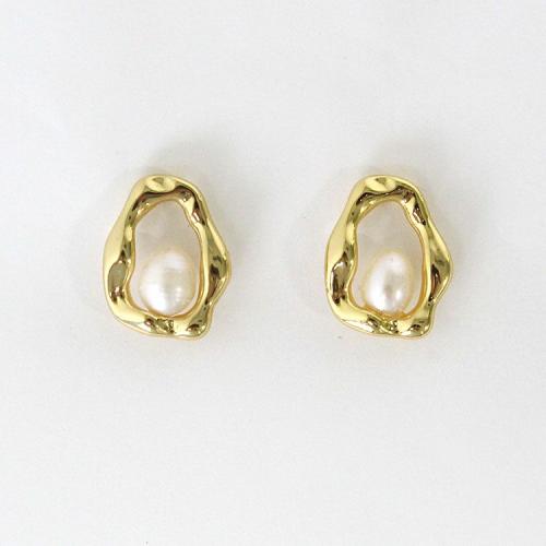 ＜アビステ＞淡水パールメタルフレームデザインピアス