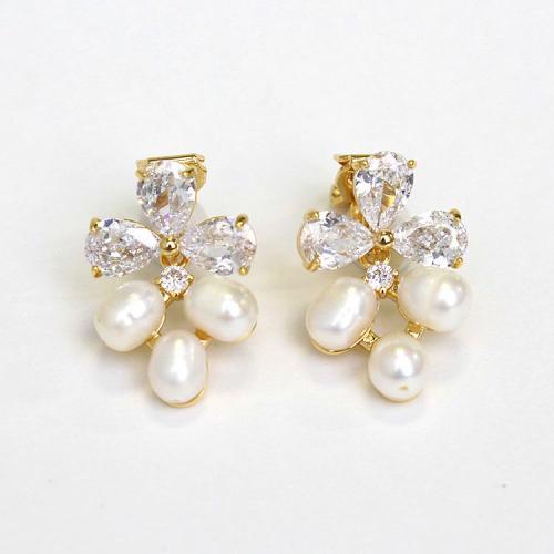 ＜アビステ＞淡水パール×キュービックジルコニアデザインイヤリング