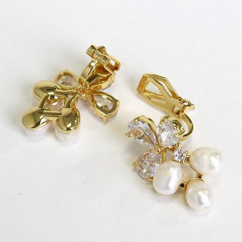 ＜アビステ＞淡水パール×キュービックジルコニアデザインイヤリング