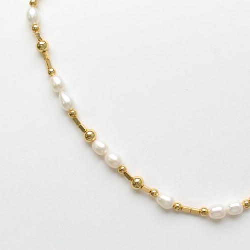 ＜アビステ＞淡水パール×チェーンアシンメトリーショートネックレス