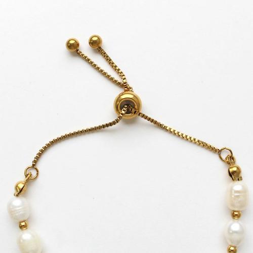 ＜アビステ＞淡水パールデザインブレスレット