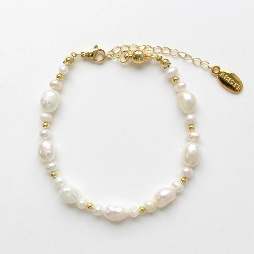 ＜アビステ＞淡水パールデザインブレスレット