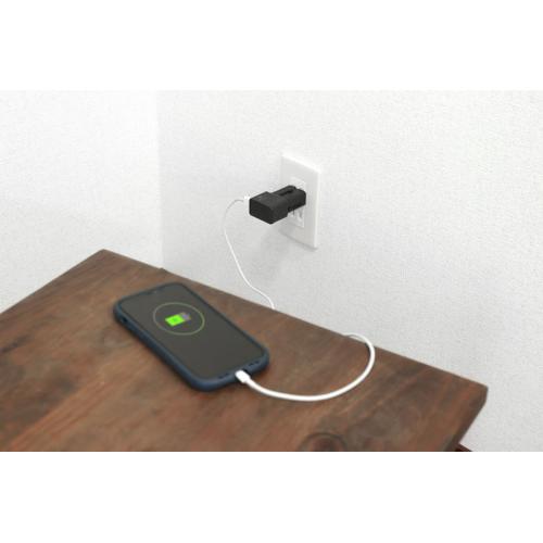 ＜dretec＞トラベルアダプター AD-102