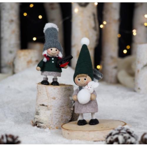 ＜Nordika Nisse＞ノルディカニッセ ウサギを抱えた男の子 Nordic Forest