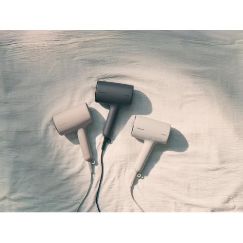 ＜Panasonic＞ドライヤー EH-NA0K