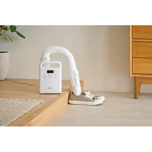 ＜アイリスオーヤマ＞ふとん乾燥機 カラリエ シングルノズル FK-C5-W