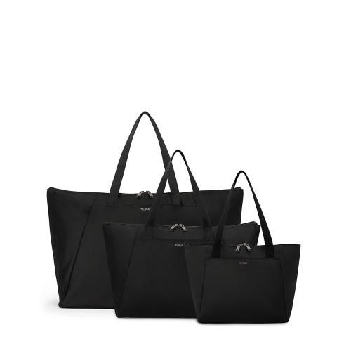 ＜TUMI＞VOYAGEUR ジャスト・イン・ケース・ミディアム・トート / ブラック/ガンメタル