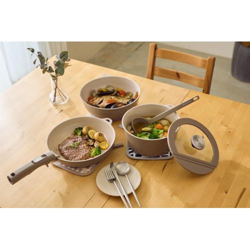 ＜LIV PLUS＞SONOMA マグネットでくっつくミトン鍋敷き