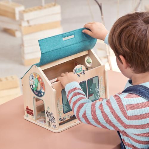 ＜Lilliputiens＞ごっこ遊び/学校ヘ行コウ