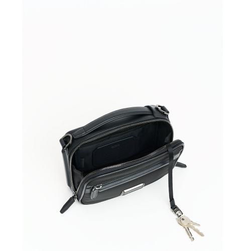 ＜TUMI＞JARVIS ミディアム・クロスボディ / ブラック