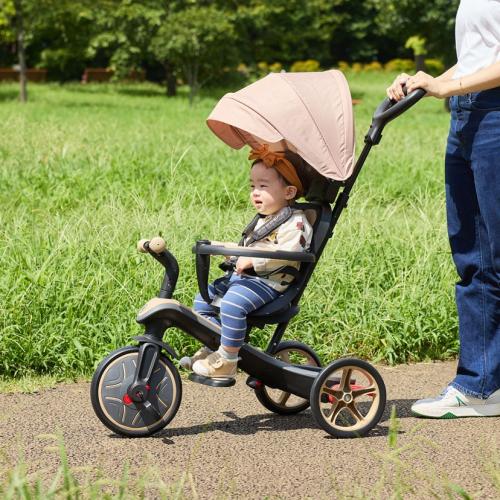 ＜GLOBBER＞エクスプローラー トライク 4in1 ベビーカー