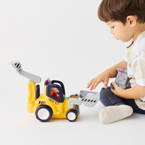 ＜Hola Toys＞音がいっぱい!はじめてのリモコンショベルカー