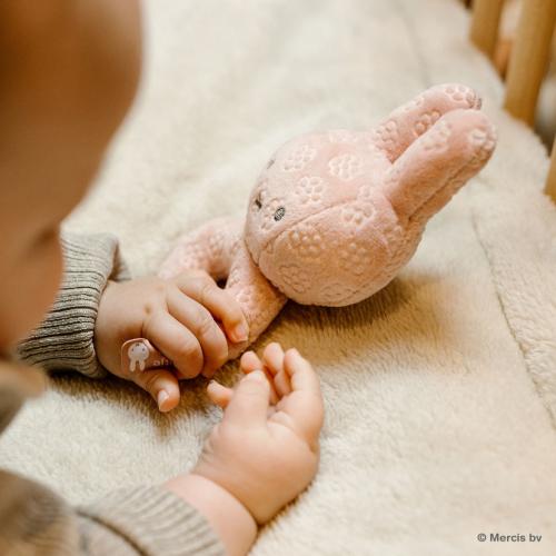 ＜Little Dutch＞Miffy Flower　ベビーラトル