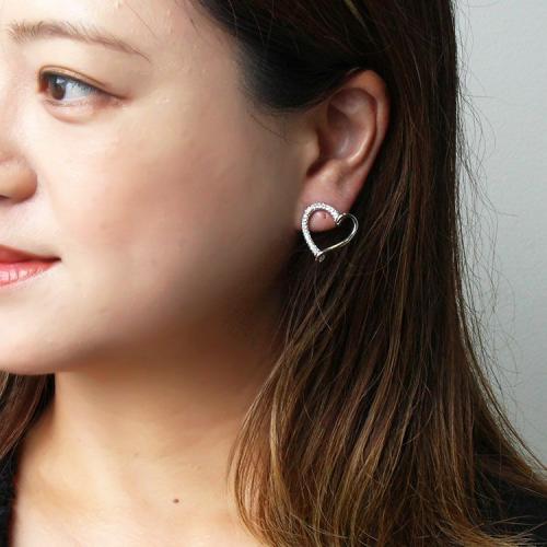 ＜アビステ＞オープンハートデザインイヤリング