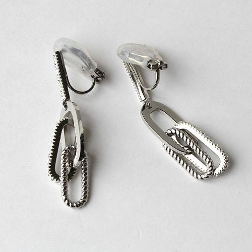 ＜アビステ＞チェーンデザインイヤリング